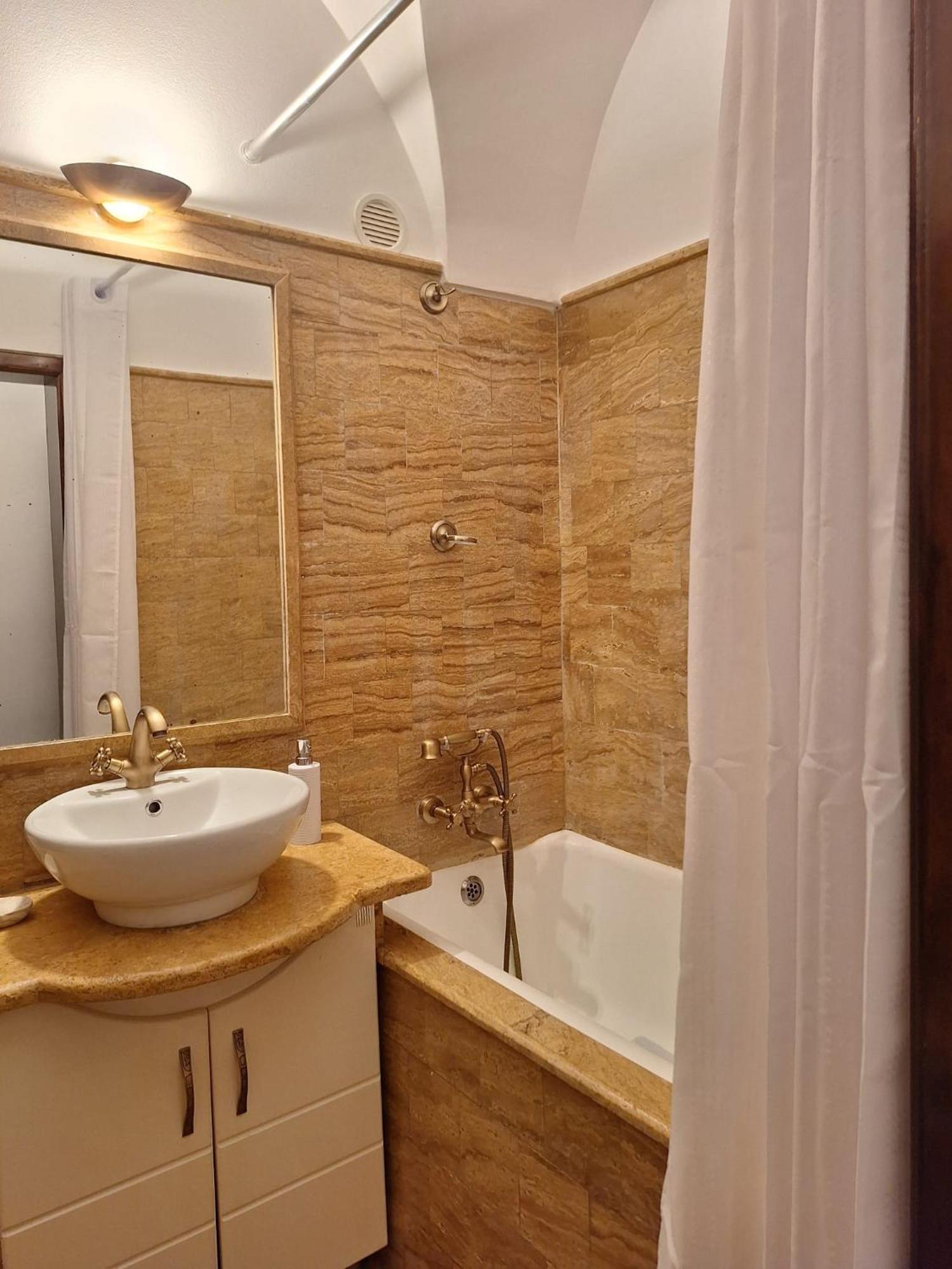 Classy View - Panoramic Sibiu Suite Kültér fotó