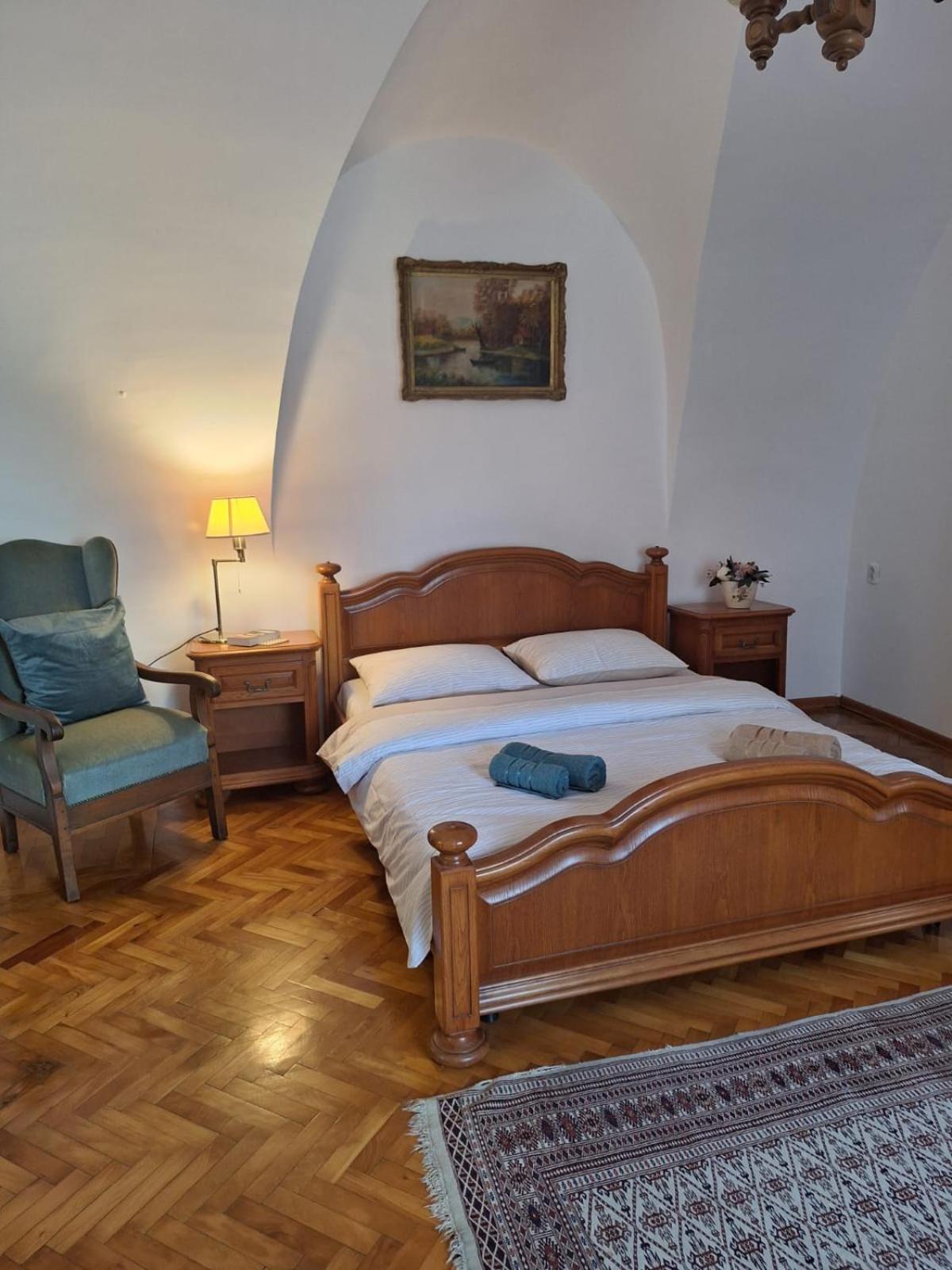 Classy View - Panoramic Sibiu Suite Kültér fotó